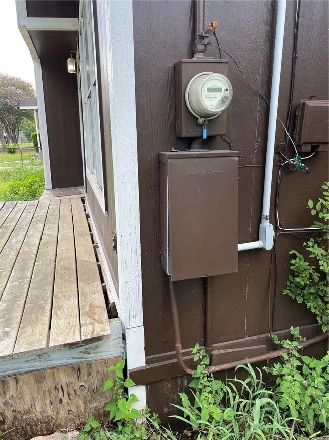 2818 Mierianne St, Houston, TX 77093 - photo 6