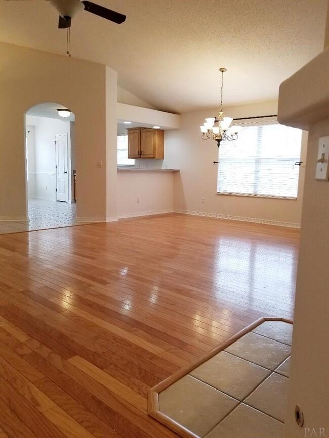 1773 Tillman Ln, Pensacola, FL 32526 - photo 4
