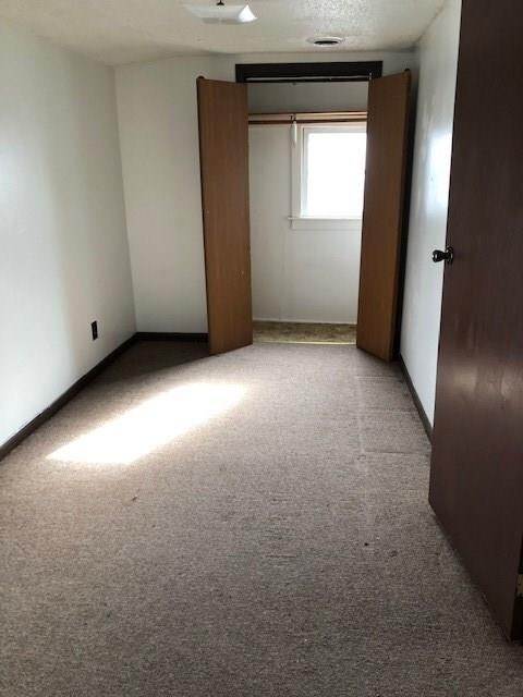 UPPER BEDROOM