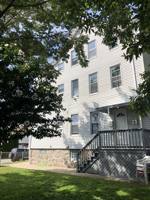 252 Grinnell St unit 1, Fall River, MA 02721 - photo 3