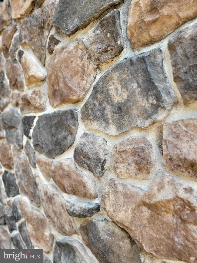 1326 Broadway Blvd, Reading, PA 19607 - photo 5