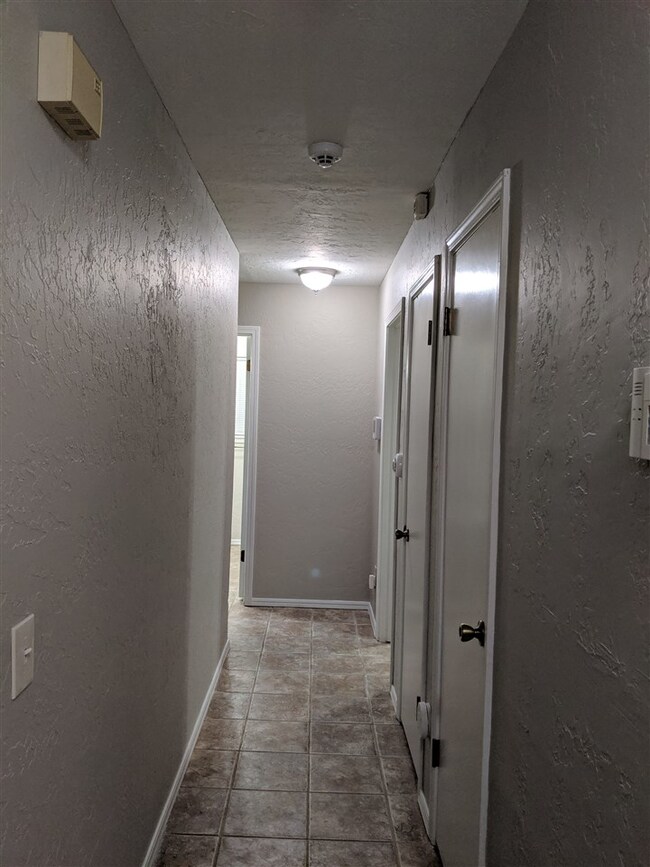 509 Westridge Dr, Duncan, OK 73533 - photo 4