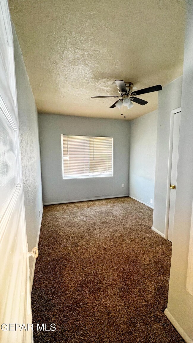 3700 Taylor Ave, El Paso, TX 79930 - photo 7