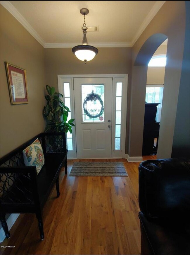 Screenshot_20200917-192344_Zillow (1)