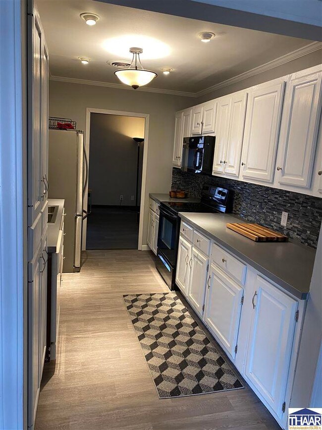 58 S 21st St, Terre Haute, IN 47803 - photo 4