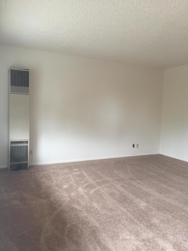 3649 Henderson Loop unit 3, Anchorage, AK 99507 - photo 4