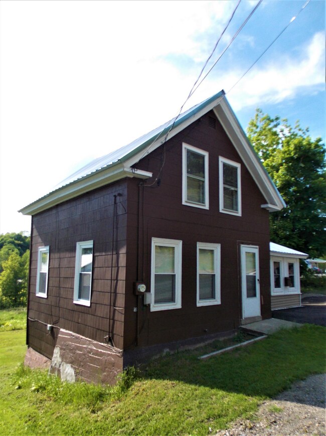 65 Spring St, Dexter, ME 04930 - photo 2