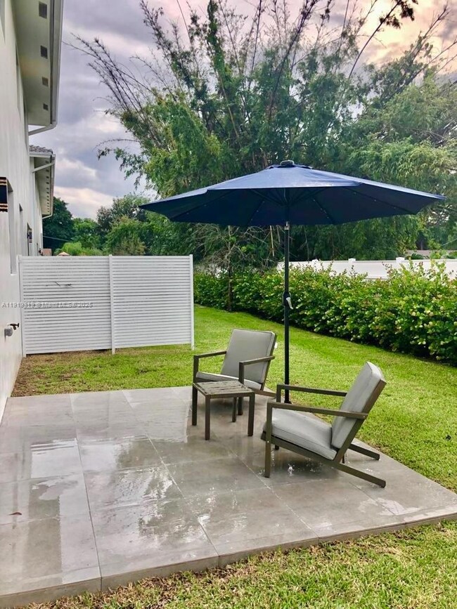 3282 SW 44th St, Fort Lauderdale, FL 33312 - photo 2