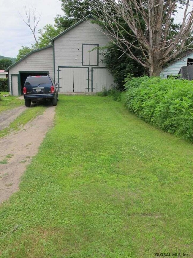 19 Liberty St, Corinth, NY 12822 - photo 7