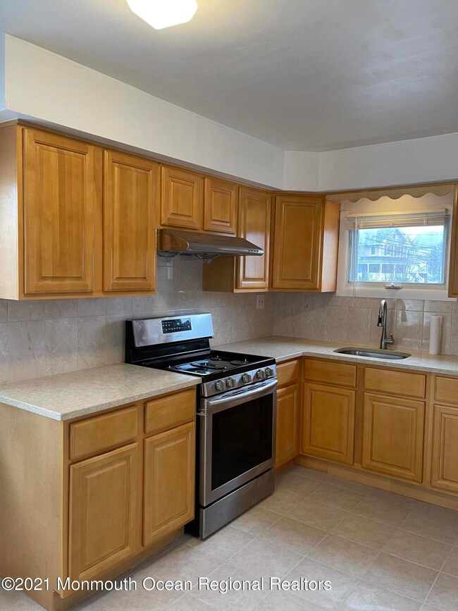 915 State Route 34, Matawan, NJ 07747 - photo 3