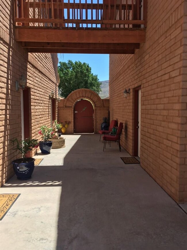 2143 Sandalwood Ct, Alamogordo, NM 88310 - photo 5