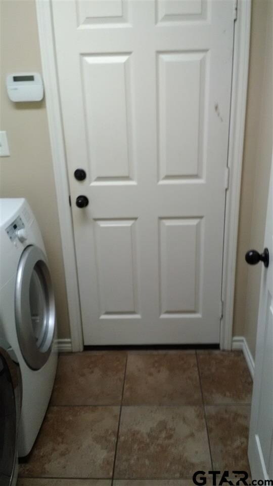 3215 3215 Erma St, Tyler, TX 75701 - photo 3