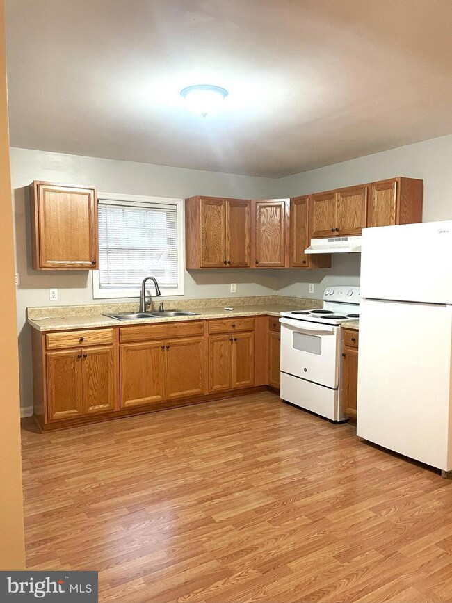 3975 James Monroe Hwy, Colonial Beach, VA 22443 - photo 2