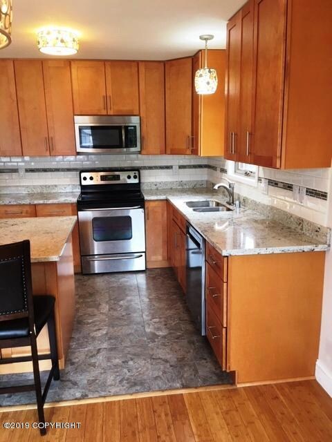 kitchen b