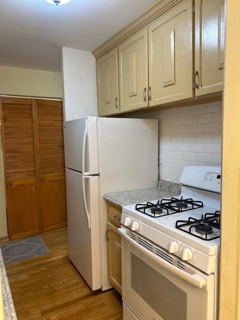 5915 W Gunnison St unit 2F, Chicago, IL 60630 - photo 4
