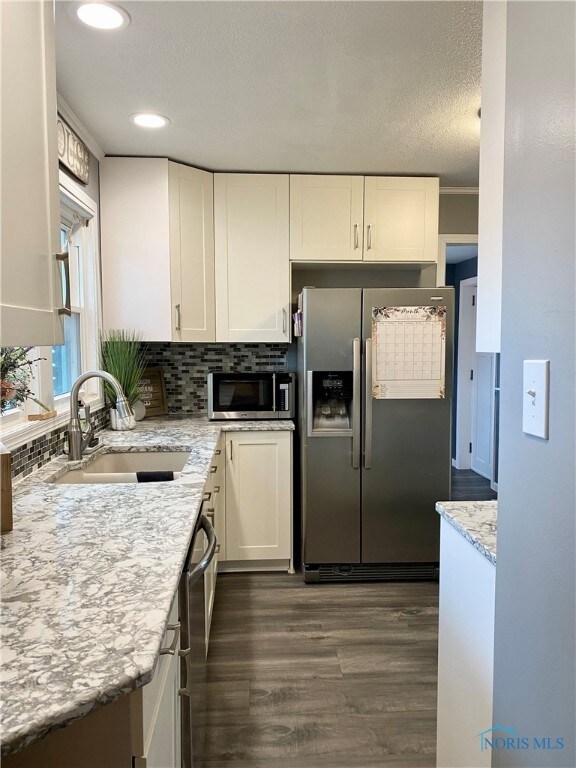 805 West St, Genoa, OH 43430 - photo 5