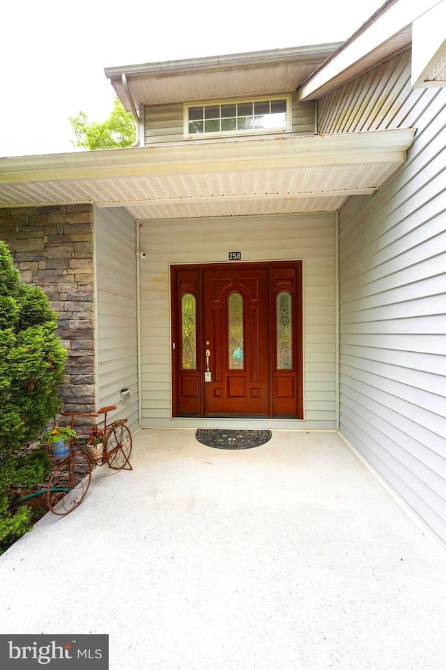 258 Douglas Dr, Middletown, VA 22645 - photo 6