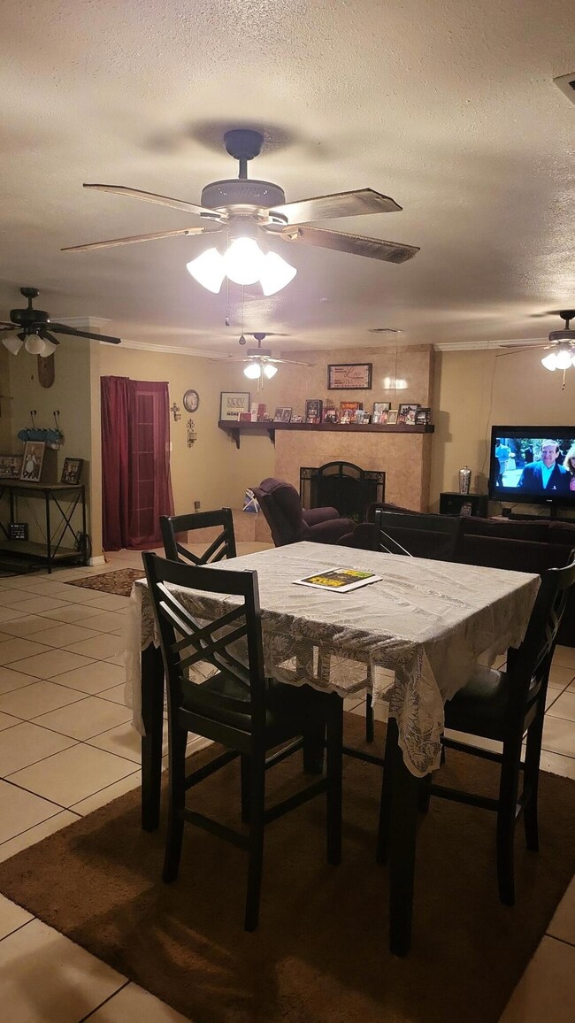 15452 Magnolia Rd, Porterville, CA 93257 - photo 6