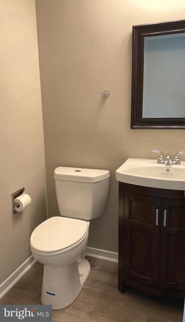 1551 Iris Ct, Hagerstown, MD 21740 - photo 7