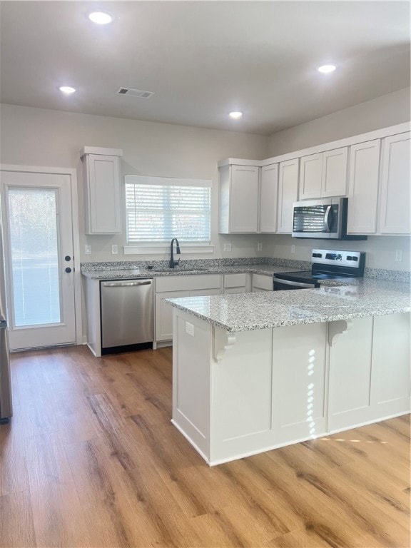 552 Cosmos St, Centerton, AR 72719 - photo 3