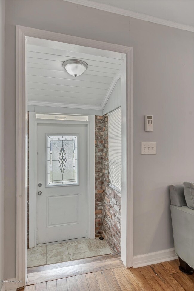 4772 Myrtlewood Rd, Jacksonville, FL 32210 - photo 3