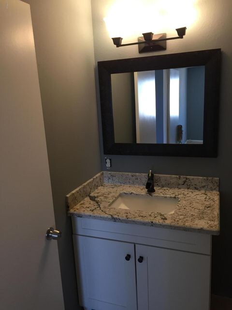 3110 N 80th Ln, Phoenix, AZ 85033 - photo 6