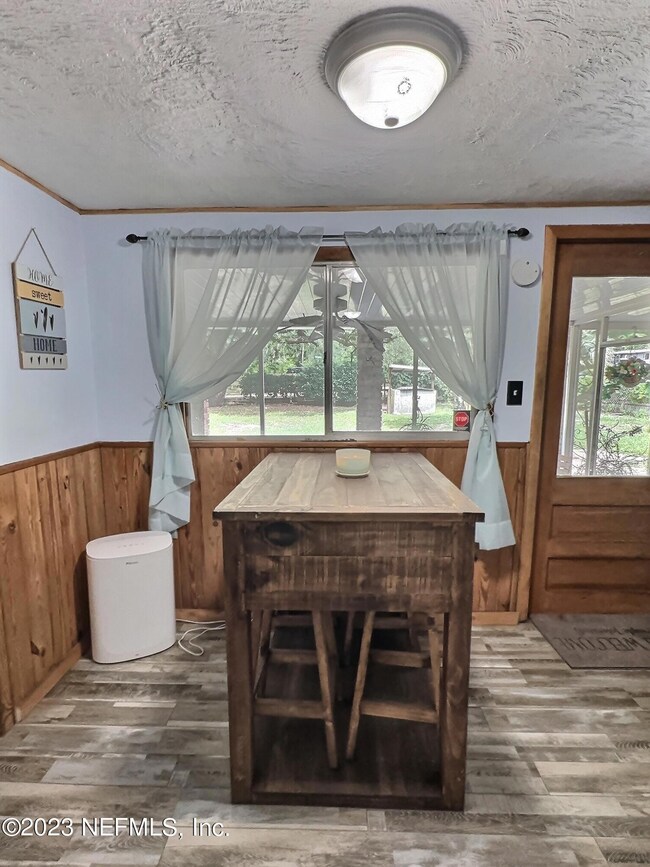 5B7E20D5-DAD5-4ED0-8D23-C36DE04B8D4A