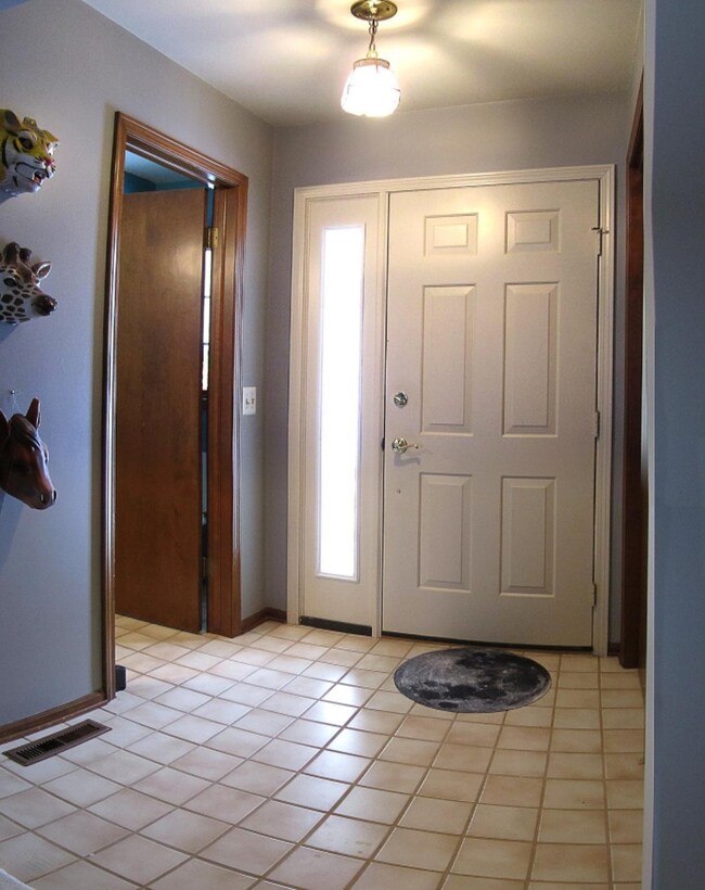 entryway_1