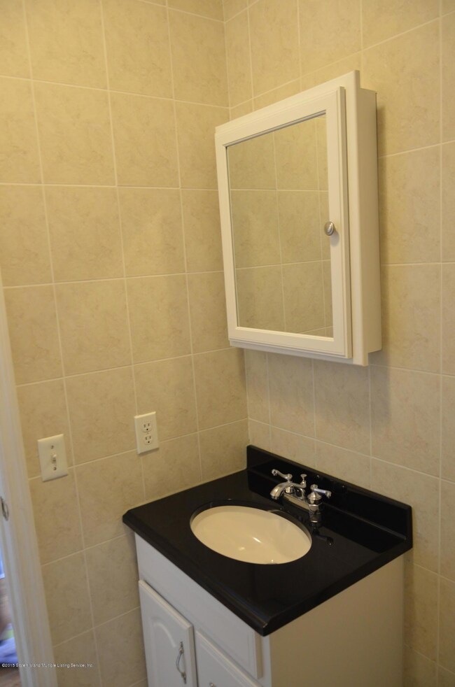 108 Broad St unit A, Staten Island, NY 10304 - photo 7