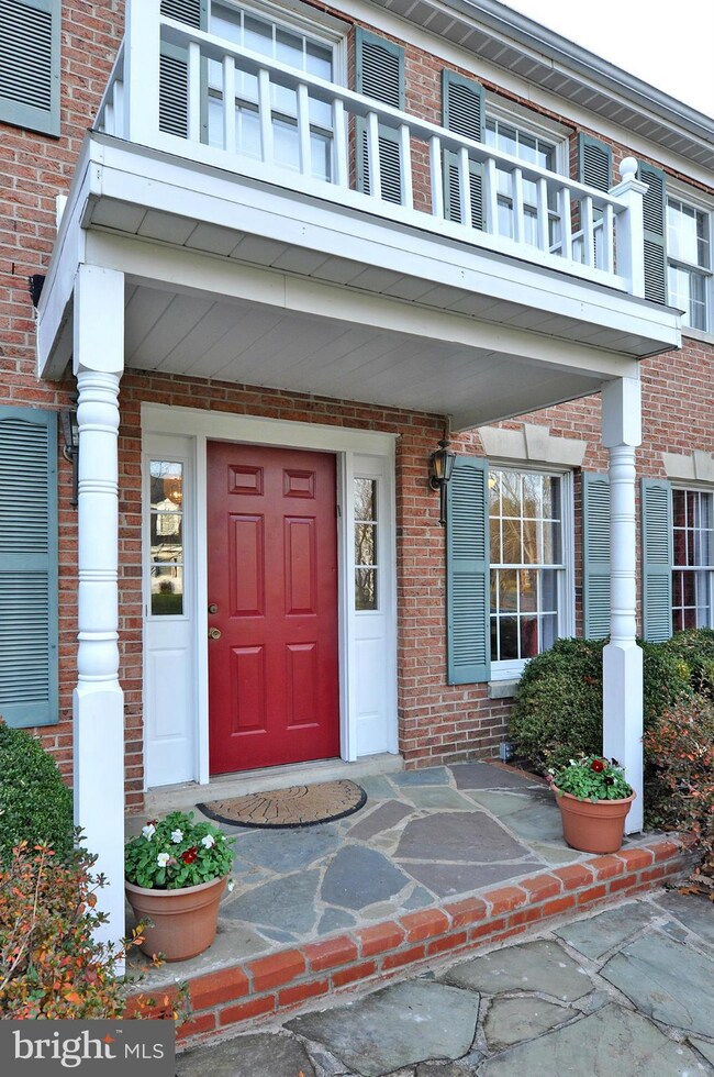 11747 Owens Glen Way, North Potomac, MD 20878 - photo 2