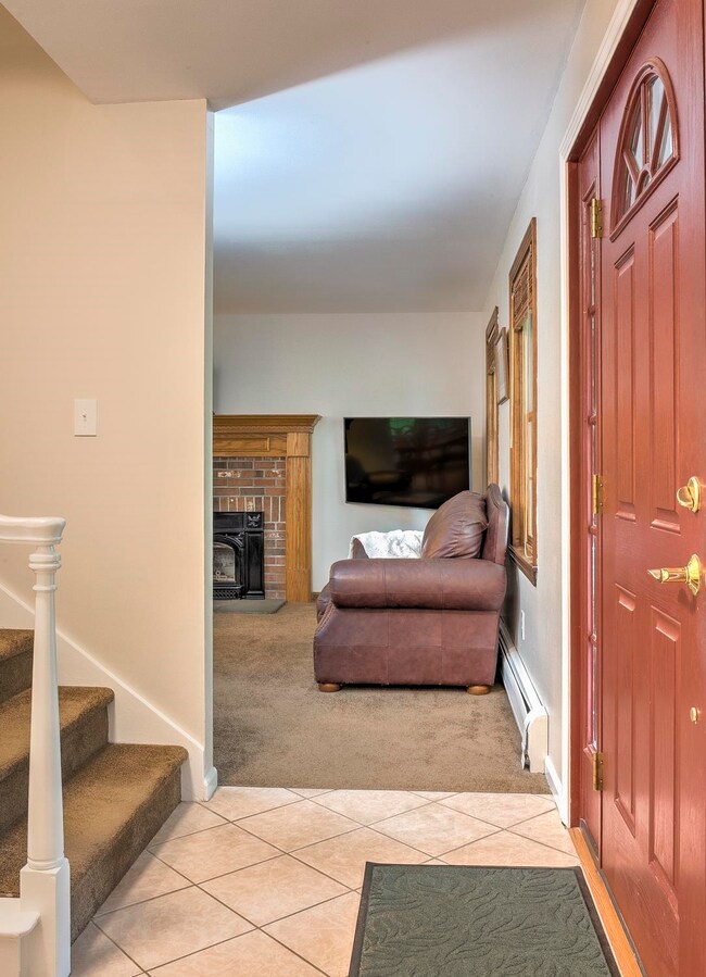 10 Red Oak Dr, Keene, NH 03431 - photo 7