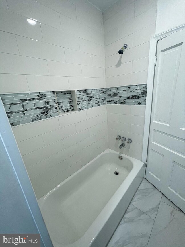 325 N Burlington St unit 1, Gloucester City, NJ 08030 - photo 7