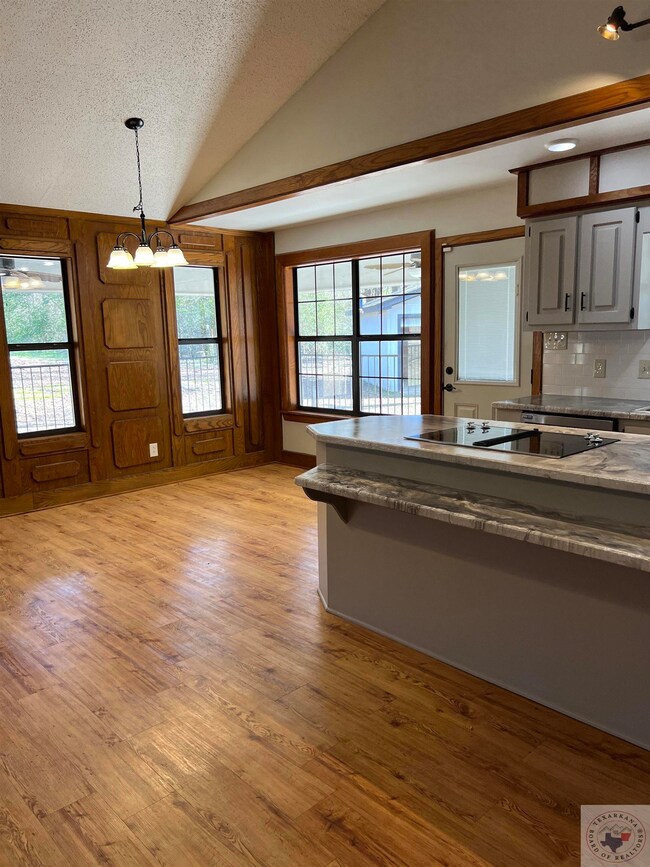 103 Lilac St, Texarkana, TX 75501 - photo 4