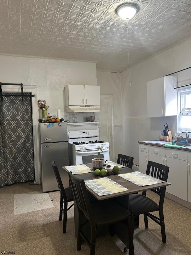 93 Bloomfield Ave, Paterson, NJ 07503 - photo 3