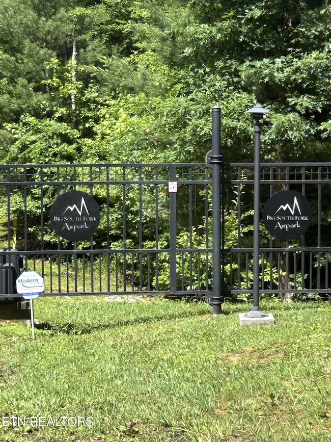 0 Bill Swain Dr unit 1305241, Oneida, TN 37841 - photo 6