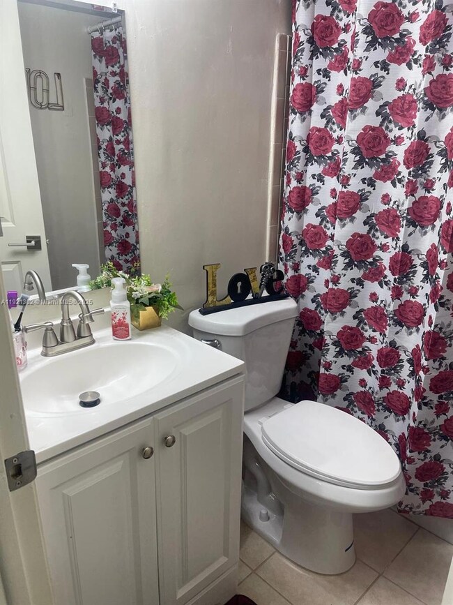 8400 SW 154th Cir Ct unit 716, Miami, FL 33193 - photo 6