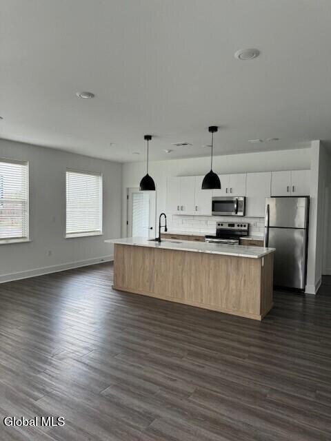 578 Columbia Turnpike unit 403, East Greenbush, NY 12061 - photo 4