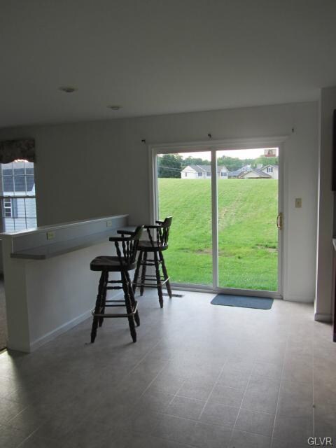 4809 Beech St, Whitehall, PA 18052 - photo 3