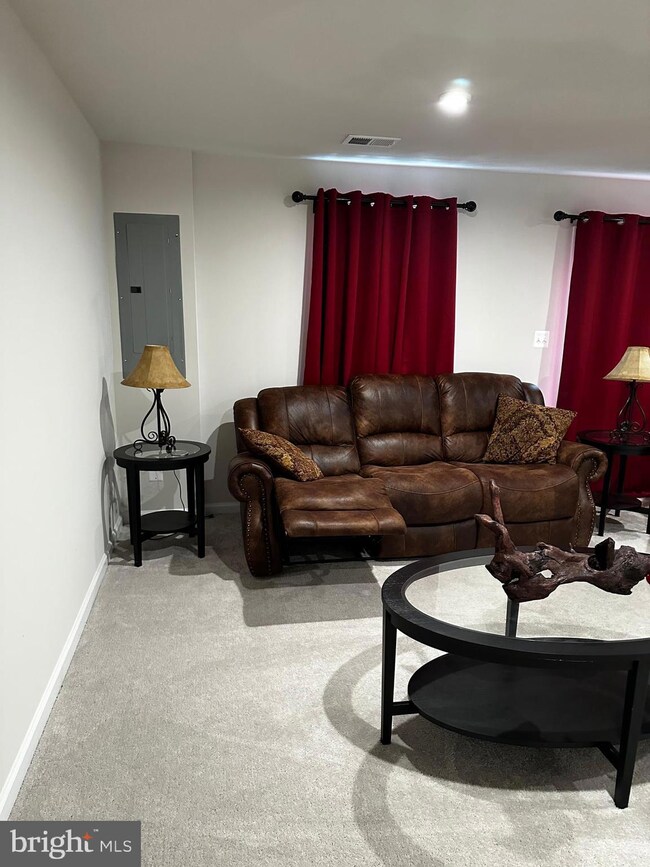 36077 Fawn Ln, Locust Grove, VA 22508 - photo 7