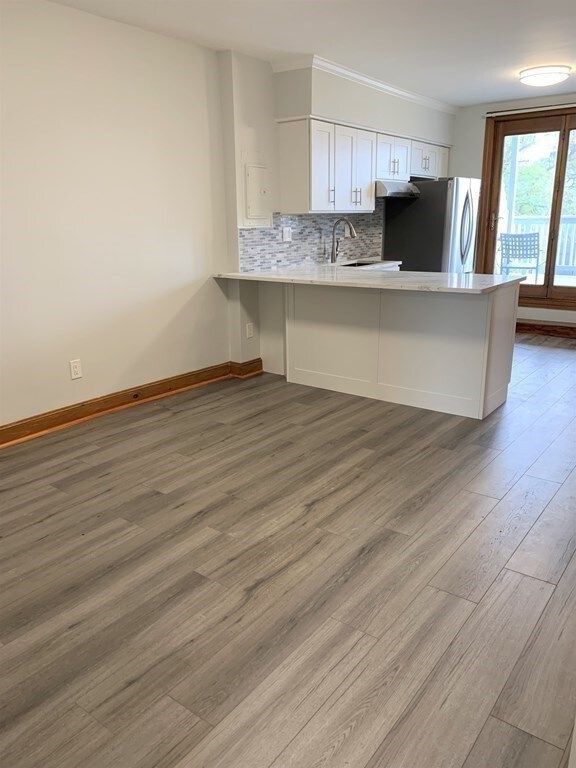 837 E 4th St unit 2, Boston, MA 02127 - photo 5