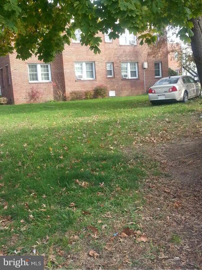 511 Franklin St NE, Washington, DC 20017 - photo 3