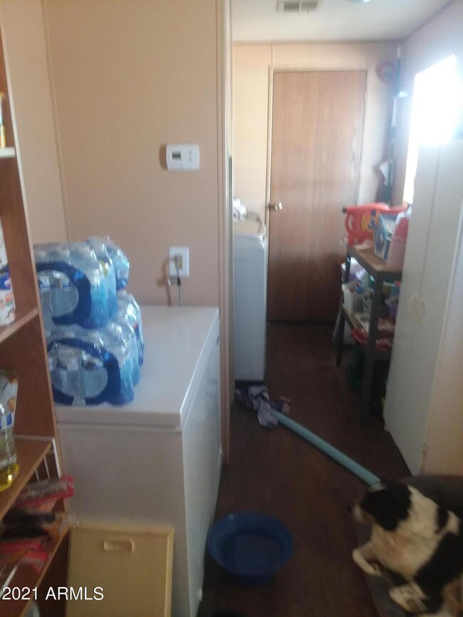 Cortez laundry