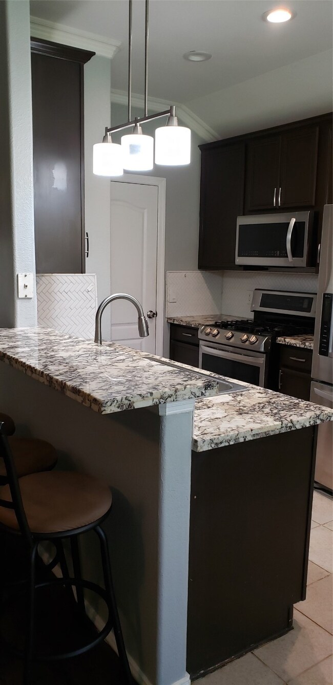 382 Ward Ln, Alvin, TX 77511 - photo 5