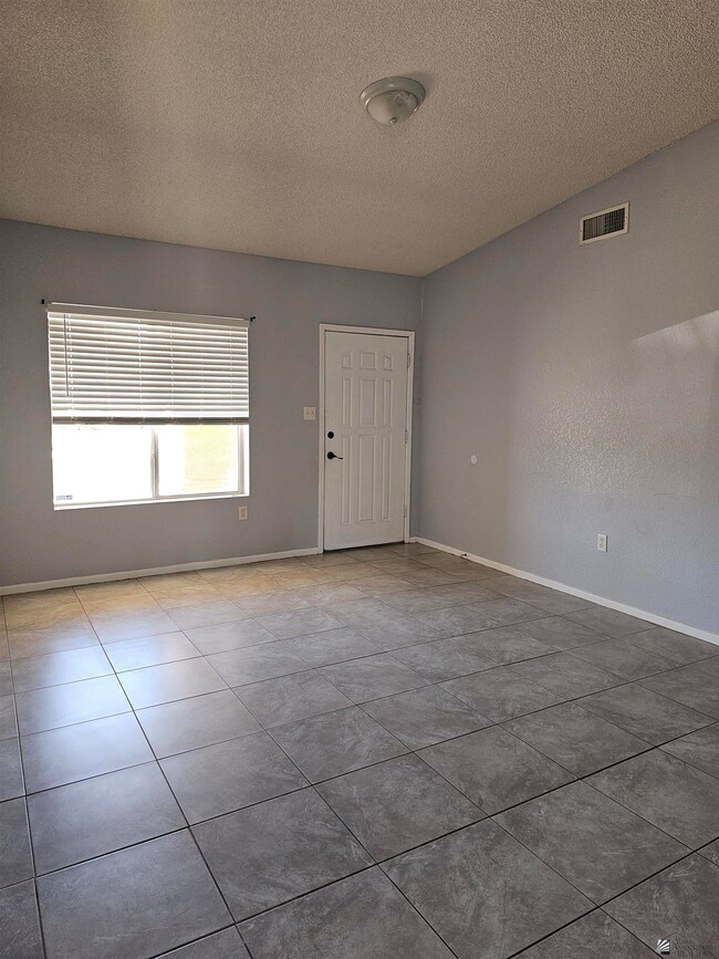 6162 E 43rd St, Yuma, AZ 85365 - photo 7