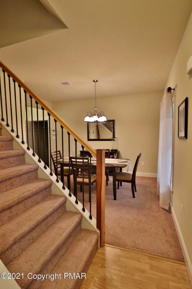 9671 Stony Hollow Dr, Tobyhanna, PA 18466 - photo 5