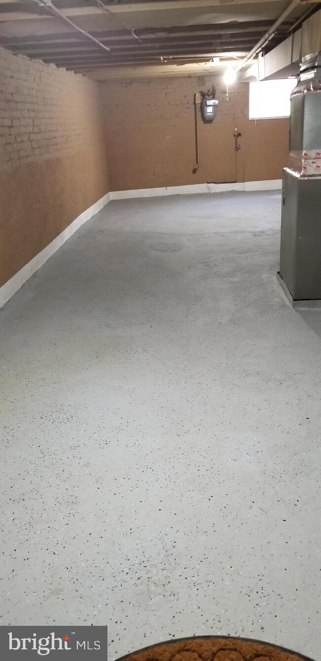 516 N Patterson Park Ave, Baltimore, MD 21205 - photo 7