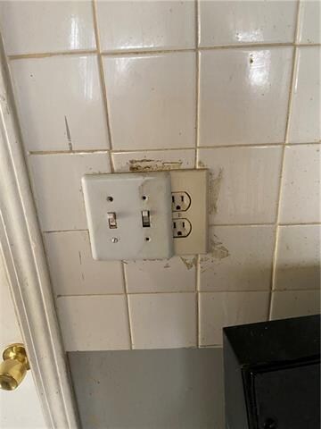 7030 Agnes Ave, Kansas City, MO 64132 - photo 6