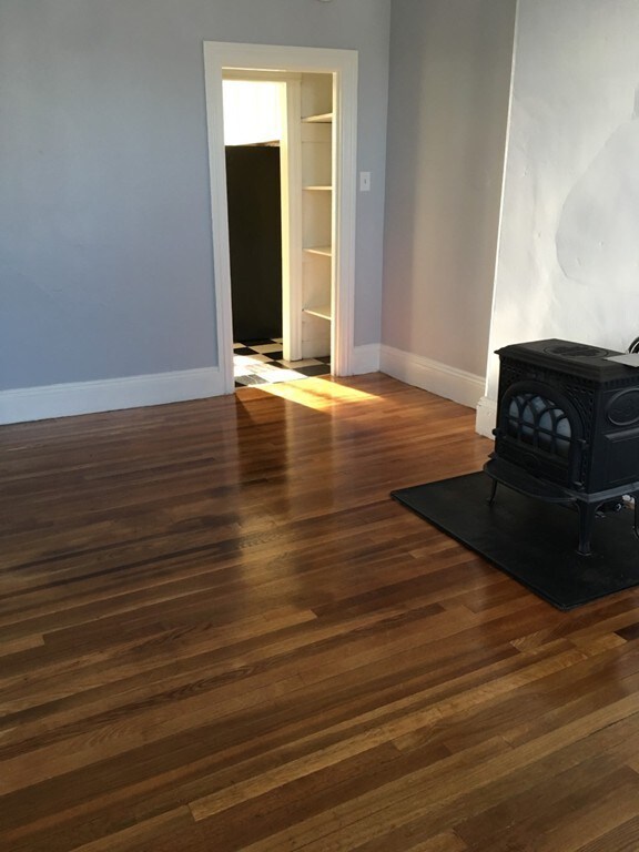 30 Beacon St unit 3, Somerville, MA 02143 - photo 3