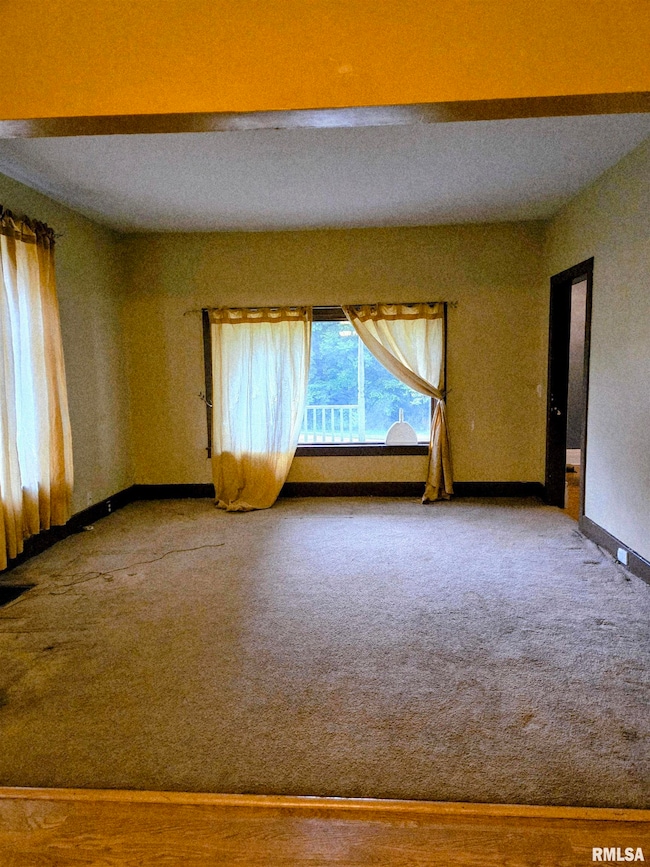 1624 N 5th St, Springfield, IL 62702 - photo 3