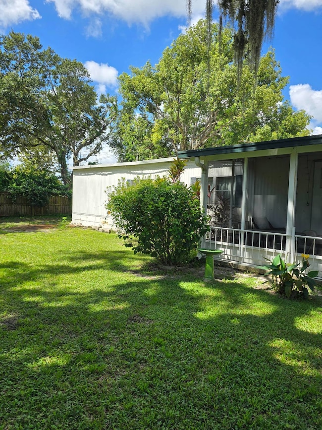 5506 Eugene Dr, Zephyrhills, FL 33542 - photo 4